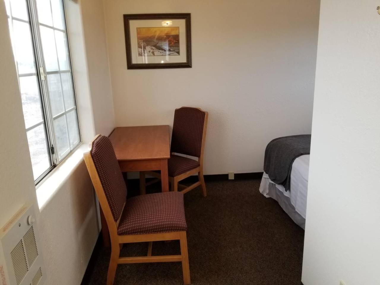 072B Affordable Retreat Nr South Rim Sleeps 4- No Kitchenette Βίλα Valle Εξωτερικό φωτογραφία